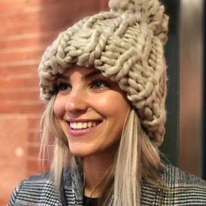 Meet your Posher, Kayla